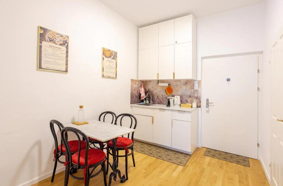 Gemuetliche Wohnung Nur 15 Minuten Ins Stadtzentrum 维也纳 外观 照片